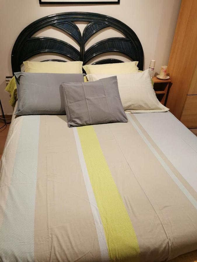 Appartement En Sous Sol De Villa Avec Acces Jardin Et Piscine Marseille Eksteriør bilde