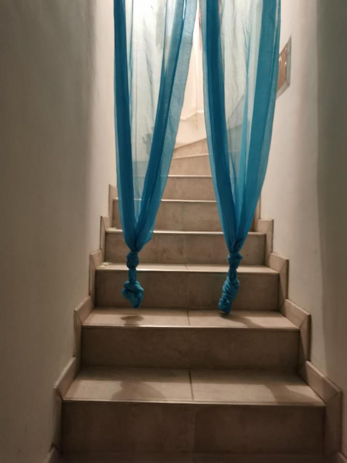 Appartement En Sous Sol De Villa Avec Acces Jardin Et Piscine Marseille Eksteriør bilde