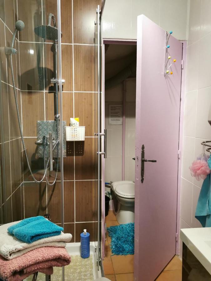 Appartement En Sous Sol De Villa Avec Acces Jardin Et Piscine Marseille Eksteriør bilde
