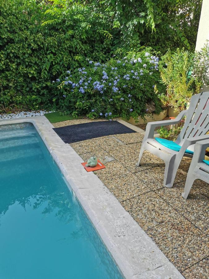 Appartement En Sous Sol De Villa Avec Acces Jardin Et Piscine Marseille Eksteriør bilde